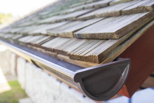 DIY Gutter Cleaning Safety Tips: Avoiding Common Hazards DIY Gutter Cleaning Safety Tips: Avoiding Common Hazards